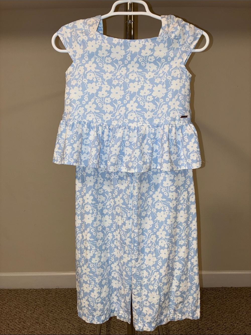 Tahari Girls’ Light Blue & White Floral 2 Piece Set